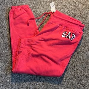 NWT Gap hot pink sweatpants Size Large Gap Logo joggers